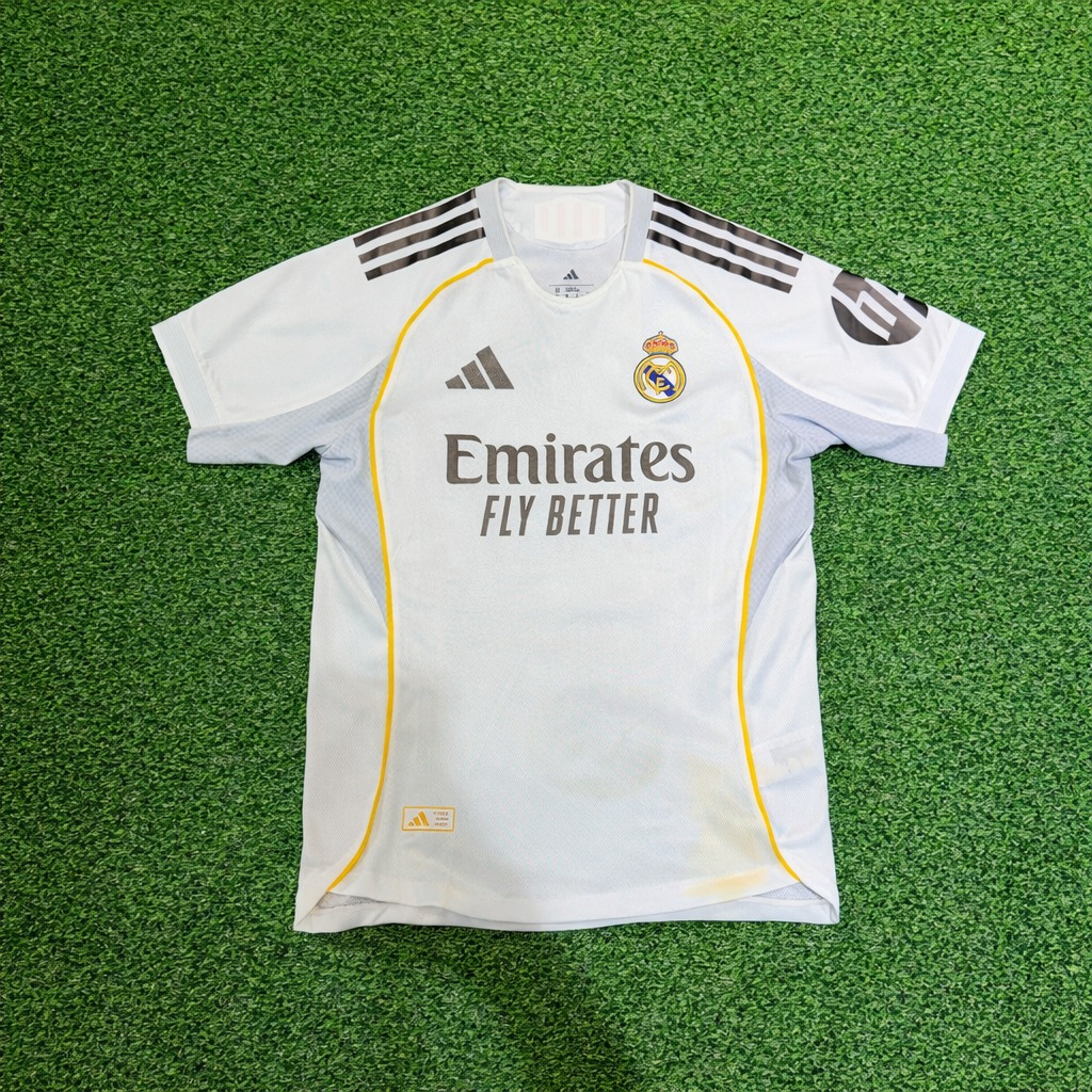 Camisa Real Madrid Branca - Modelo Jogador